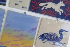 Visite-atelier adultes - Pochoir et sgraffito : tableau en grès - avec Gilles Gillies, céramiste