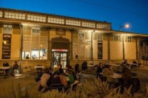 NOCTURNE AUX HALLES CARNOT