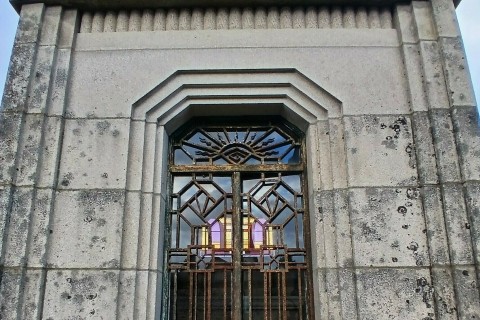 Cimetière de Louyat : Sur les traces de l'Art déco