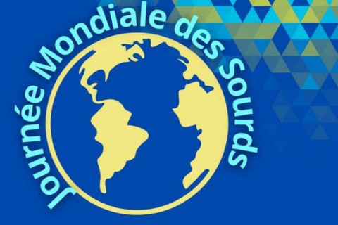 Stand de présentation pour la Journée Mondiale des Sourds