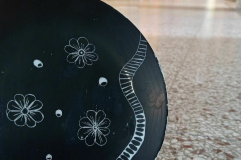 Visite-atelier - Sgraffite sur porcelaine