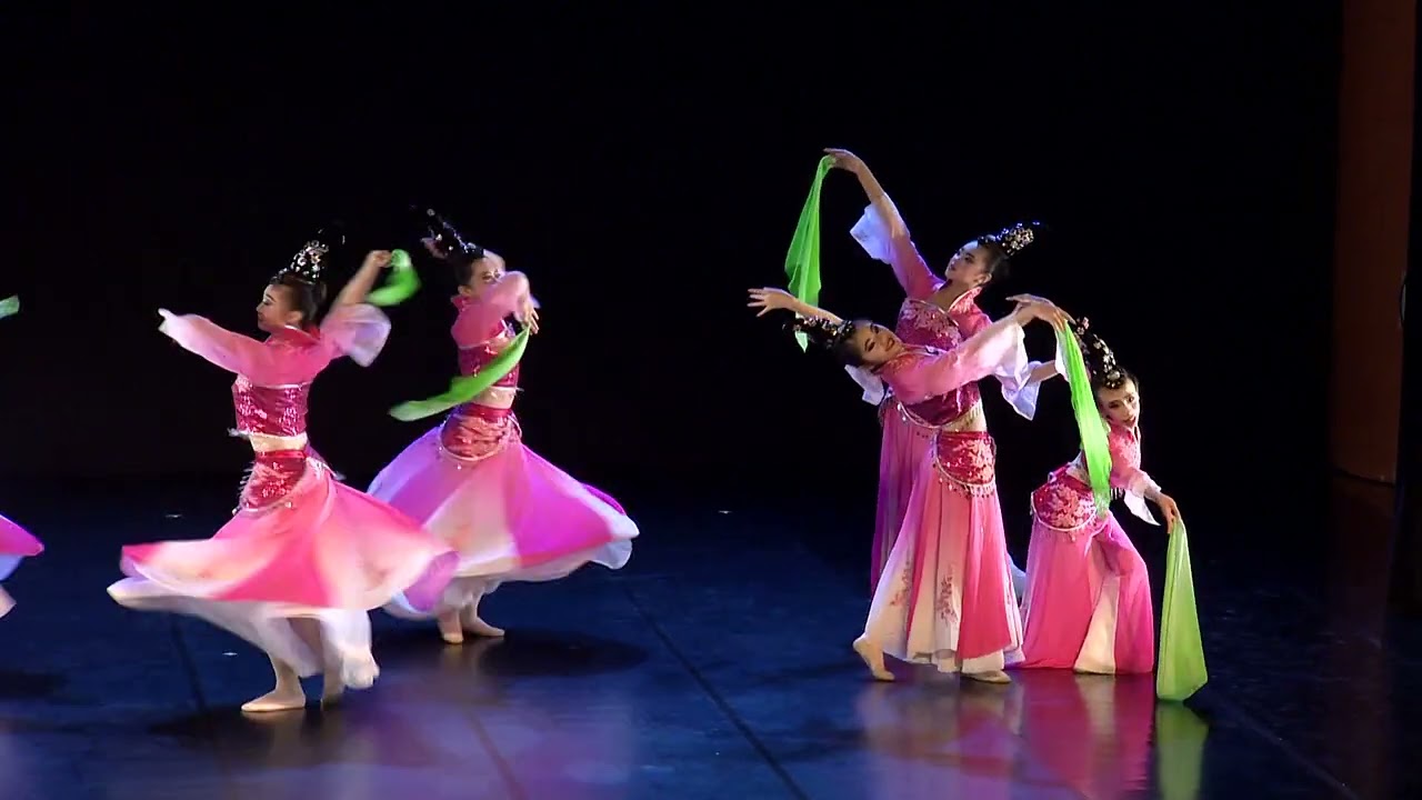 Fei Yang - Groupe de danse folklorique